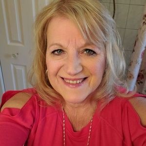 Meet your Posher, Jean